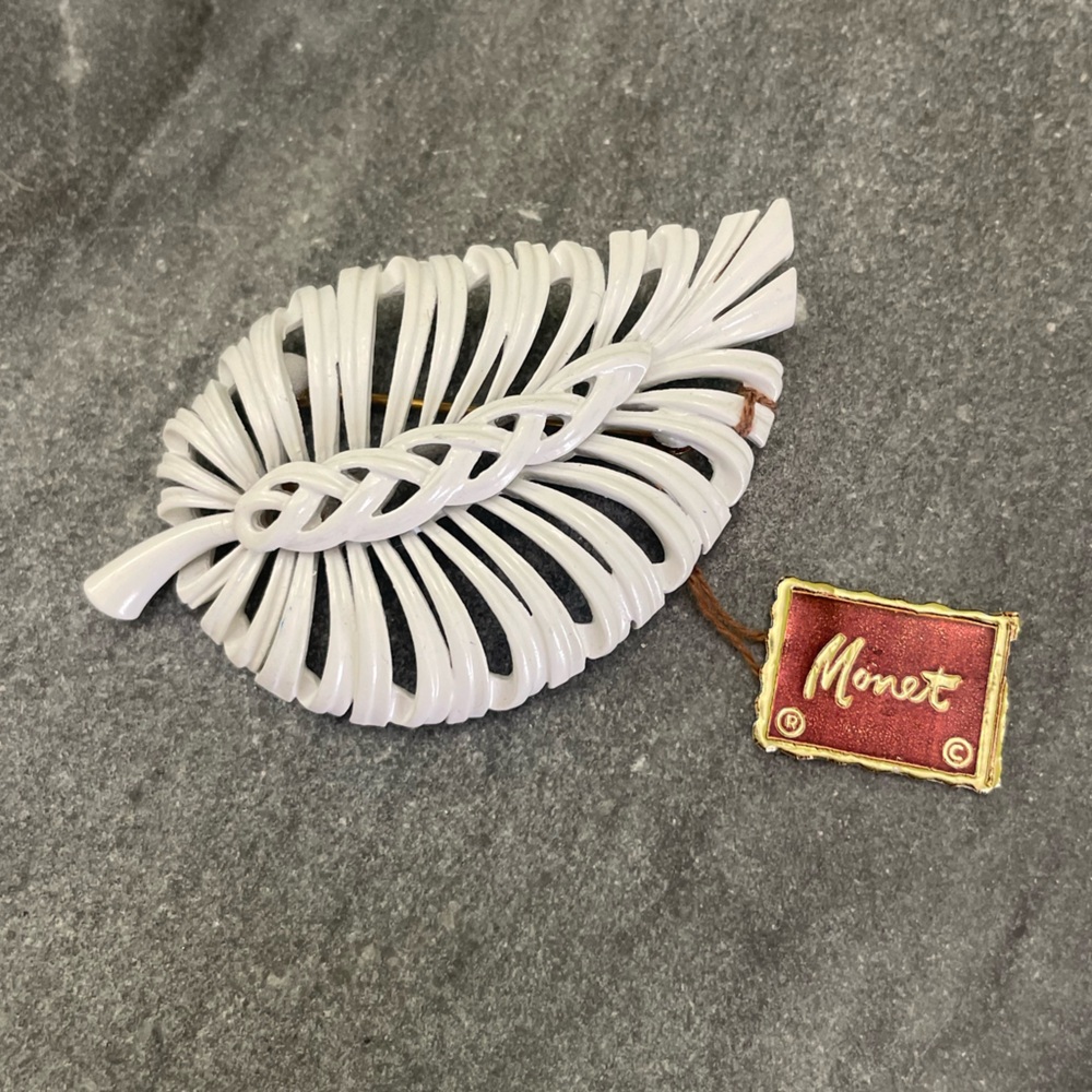 Vintage Monet White Gold Leaf Brooch Hangtag